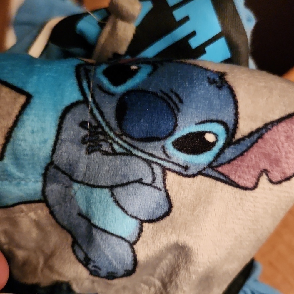 Disney Stitch Pjs Mens Shirt pajama pants Sleep Set Size S 28 - 30 W NWT - Picture 10 of 11